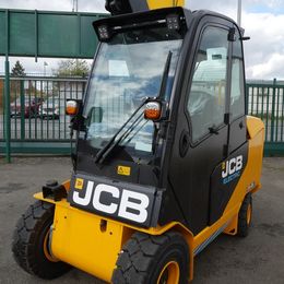 JCB TLT 35-22 * Teleskopstapler starr