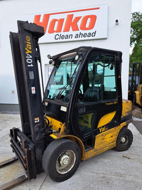 Dieselstapler Yale GDP30 VX gebraucht Yale GDP30 VX * Dieselstapler